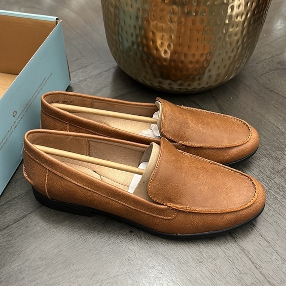 LifeStride Margot Loafer - Picture 5 of 11
